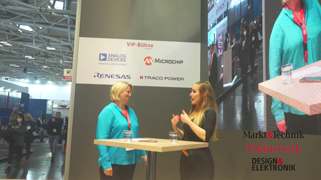 Jessica Fritz (Influencerin, VDE), im Gespräch mit Corinne Schindlbeck auf der VIP-Bühne powered by Markt&amp;Technik, Elektronik und DESIGN&amp;ELEKTRONIK auf der electronica 2022.