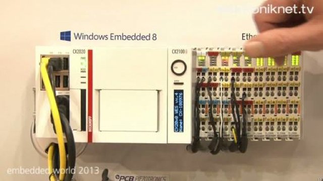 Auf der embedded world hat Microsoft zahlreiche Anwendungen für sein Betriebssystem Windows Embedded 8 gezeigt. Günther Fischer von Microsoft demonstriert ein Beispiel.