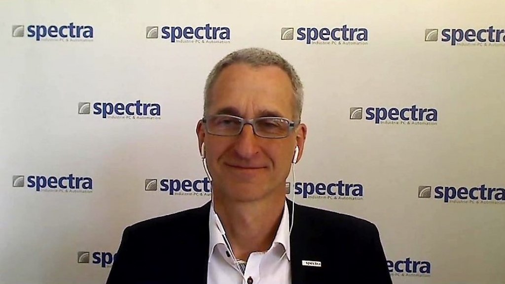 Produkte des Jahres 2021 - Preisübergabe an Spectra für die Virtual-HMI-Modelle ‚UniStream SPS‘
